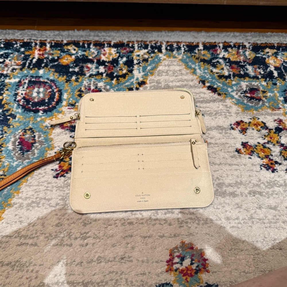 Louis Vuitton Cream Wallet